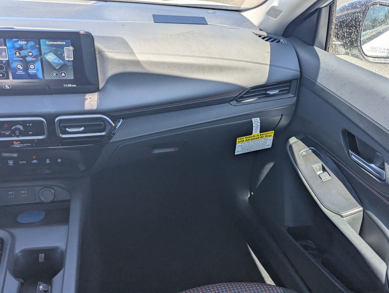 New 2027 Nissan Sentra SR w/ Floor Mat Package FWD image 30