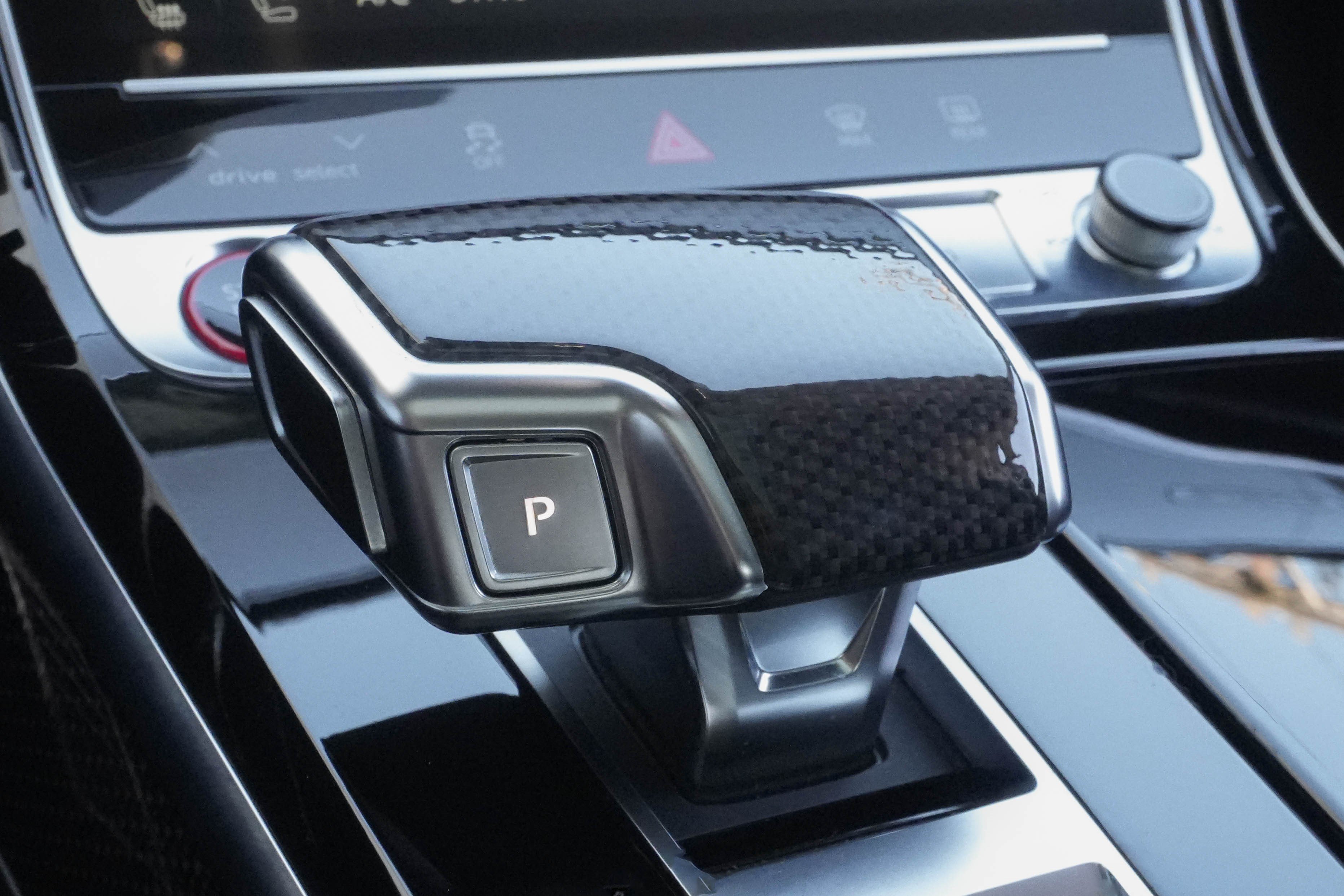 Used 2022 Audi S8 AWD/4WD image 27