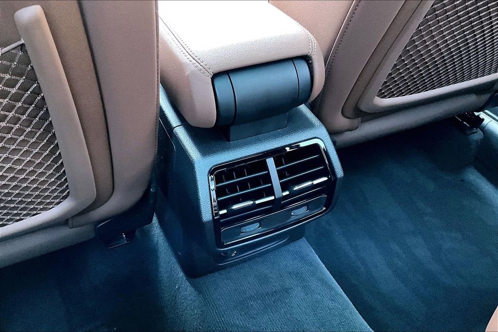 Used 2025 Audi Q3 2.0T Premium w/ Convenience Package image 10