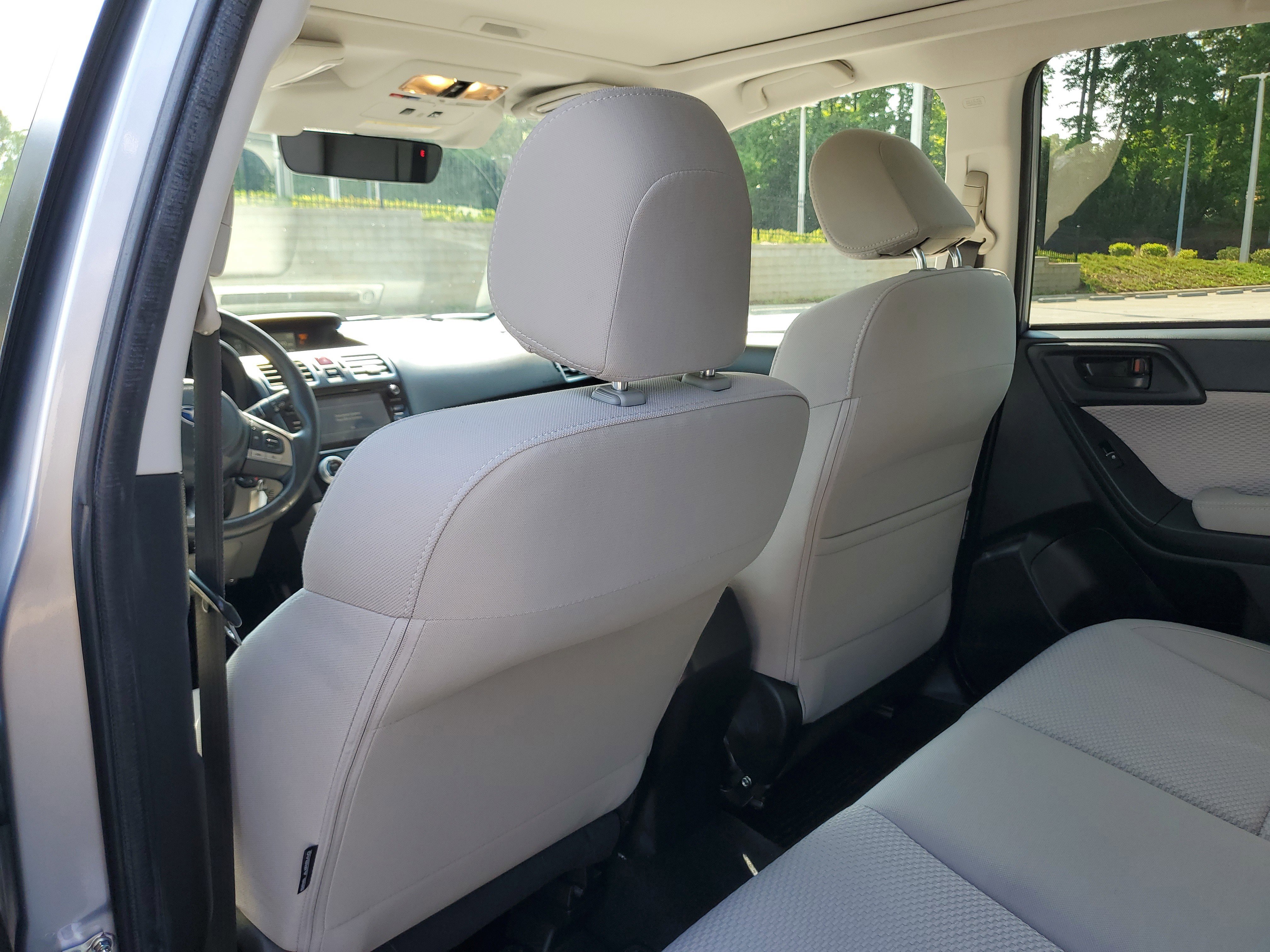 Used 2017 Subaru Forester 2.5i Premium AWD/4WD image 10