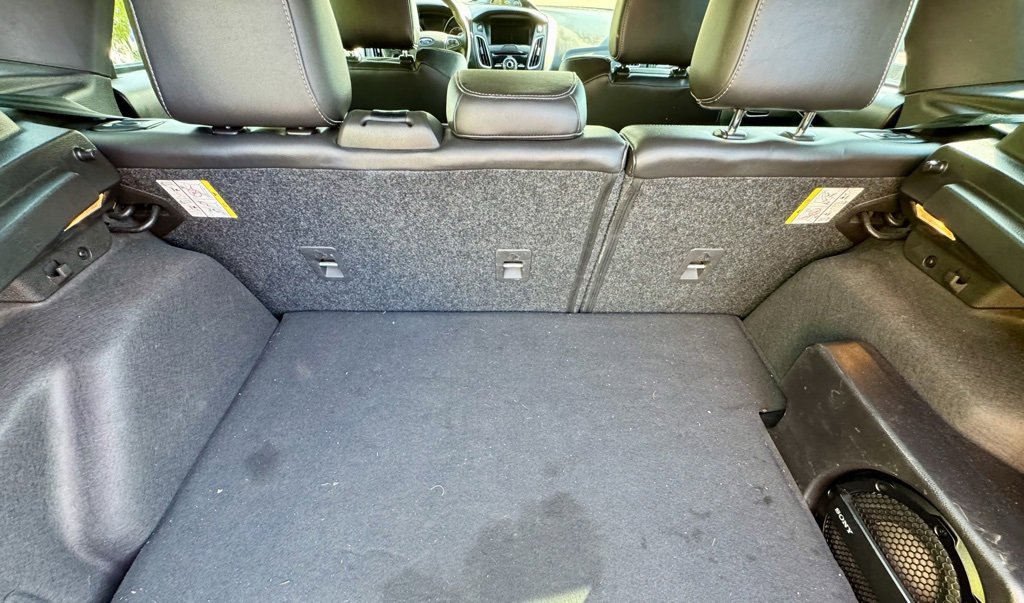 Used 2016 Ford Focus ST w/ Equipment Group 402A image 9