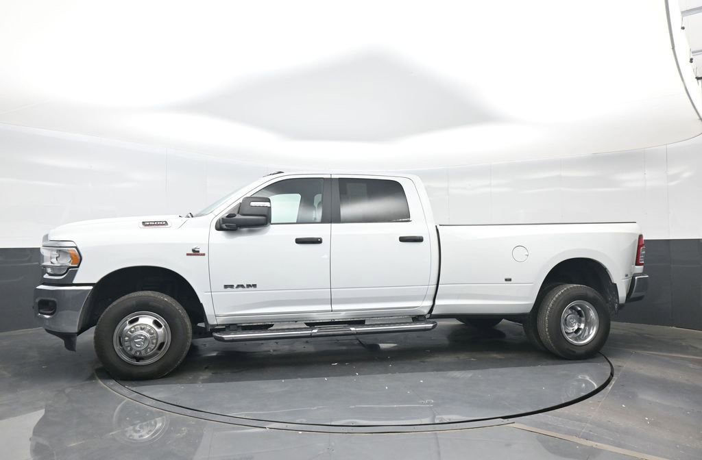 Used 2024 RAM 3500 Big Horn image 3