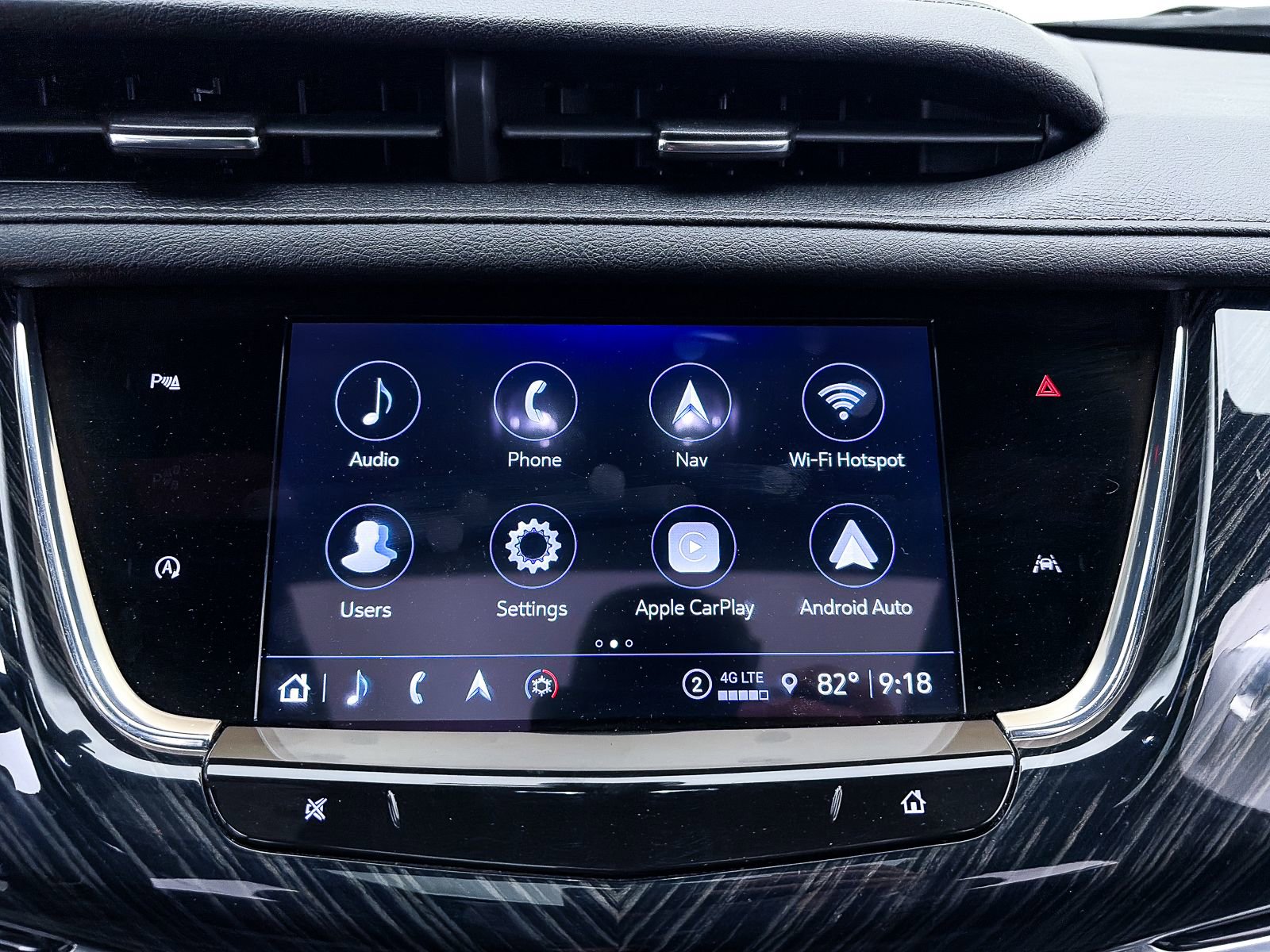 Used 2023 Cadillac XT6 Premium Luxury FWD image 23