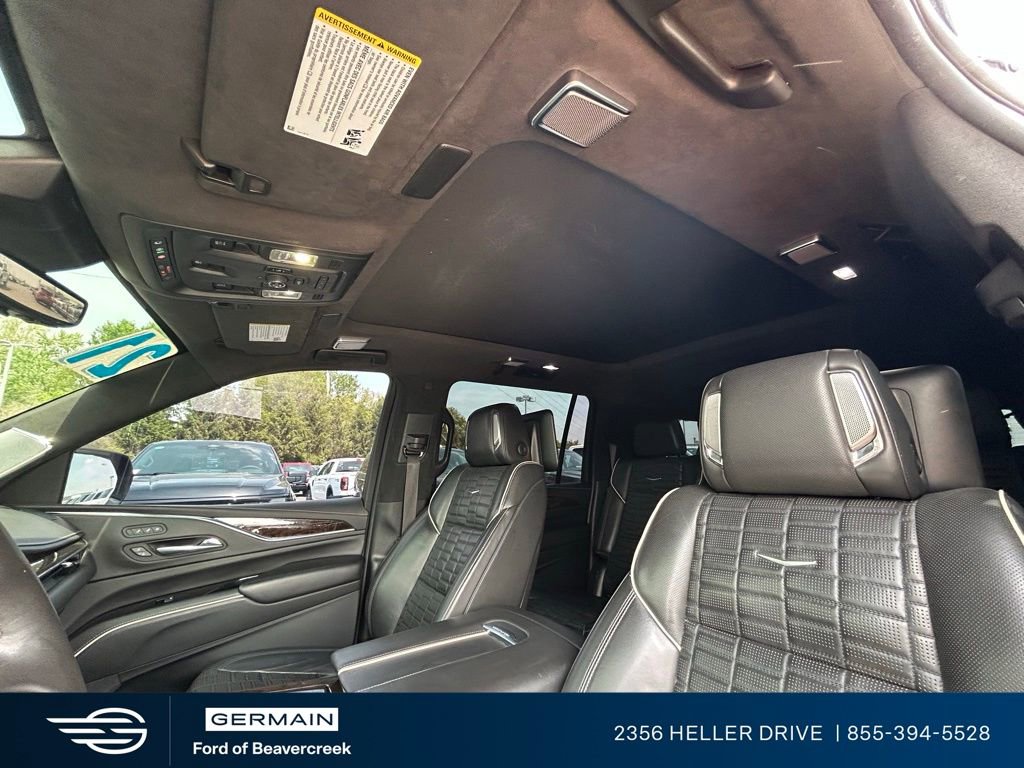 Used 2021 Cadillac Escalade ESV Sport Platinum w/ LPO, ONYX Package AWD/4WD image 16
