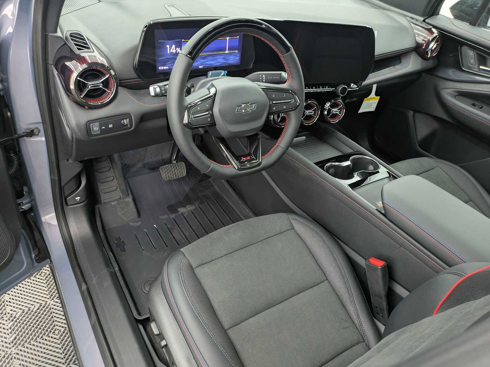 New 2026 Chevrolet Blazer EV RS image 2