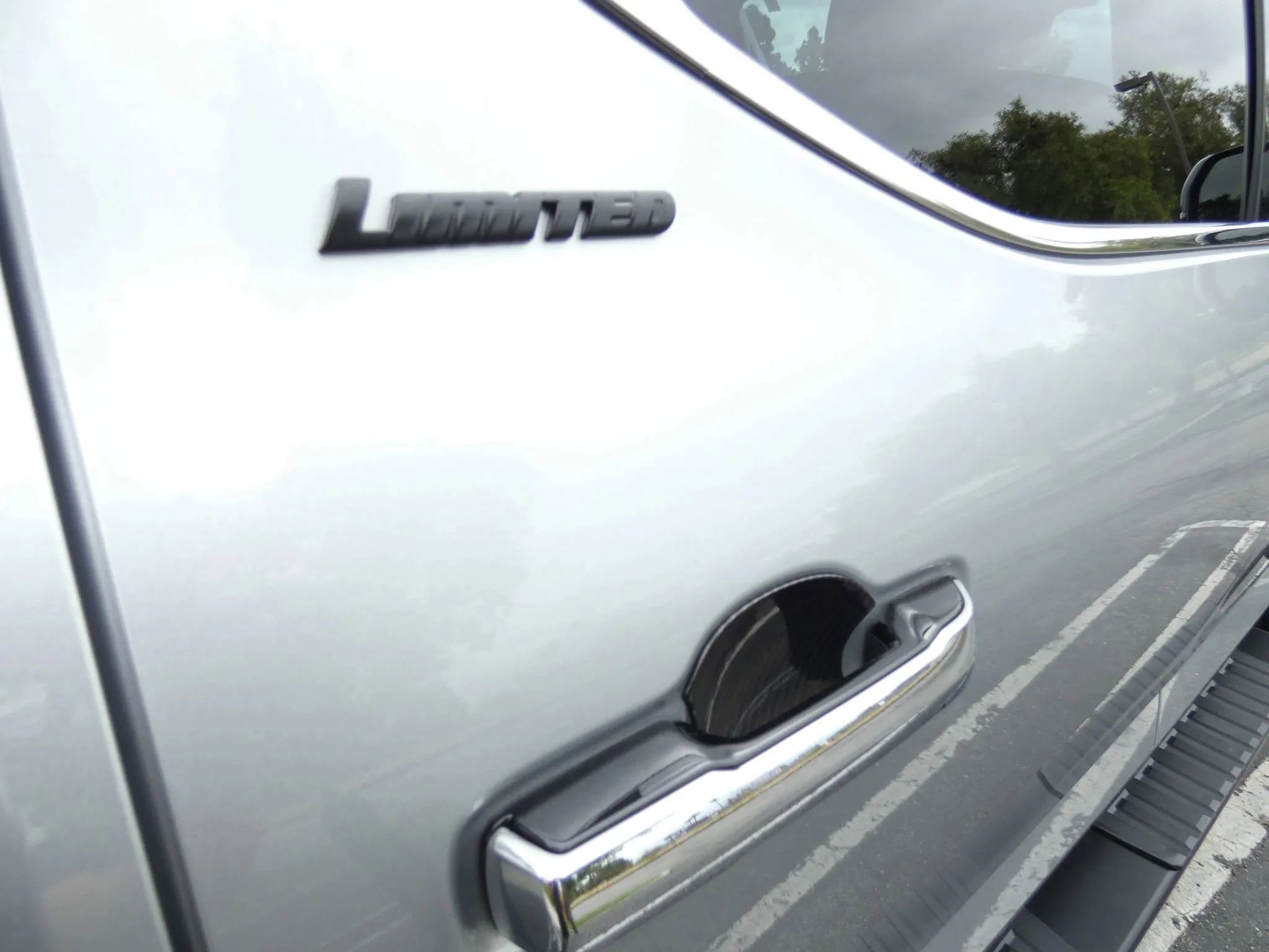 Used 2024 Toyota Tundra Limited w/ TRD Off-Road Package image 22