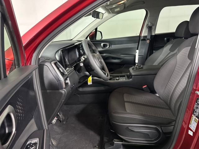 Used 2023 Kia Sorento LX image 11