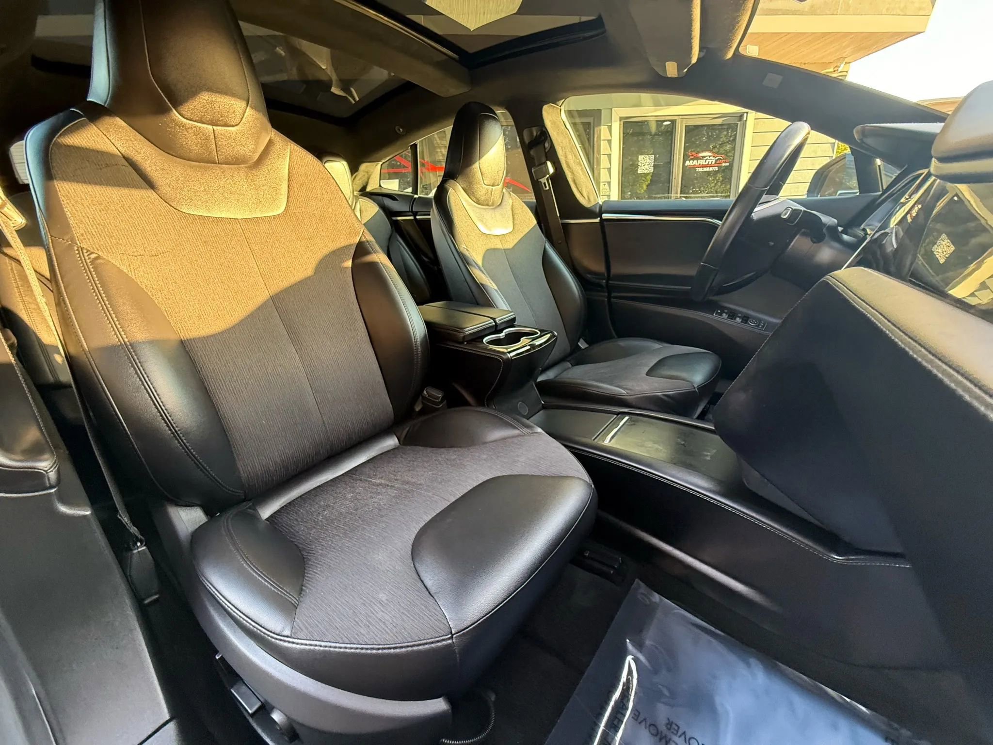 Used 2016 Tesla Model S 75 image 33