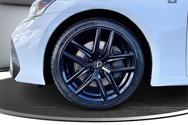 Used 2020 Lexus IS 300 F Sport image 33