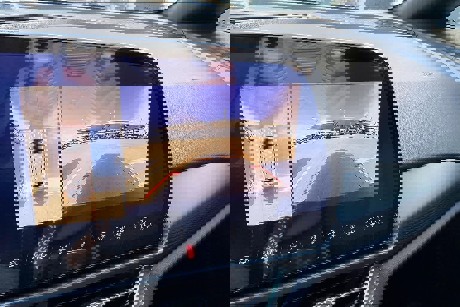 Certified 2025 Chevrolet Equinox EV LT w/ Comfort Package image 25