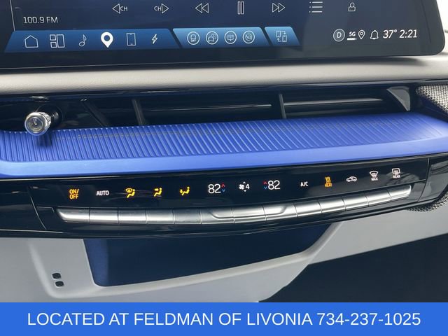 Certified 2025 Cadillac Optiq Luxury 1 w/ LPO, Floor Liner Package image 17