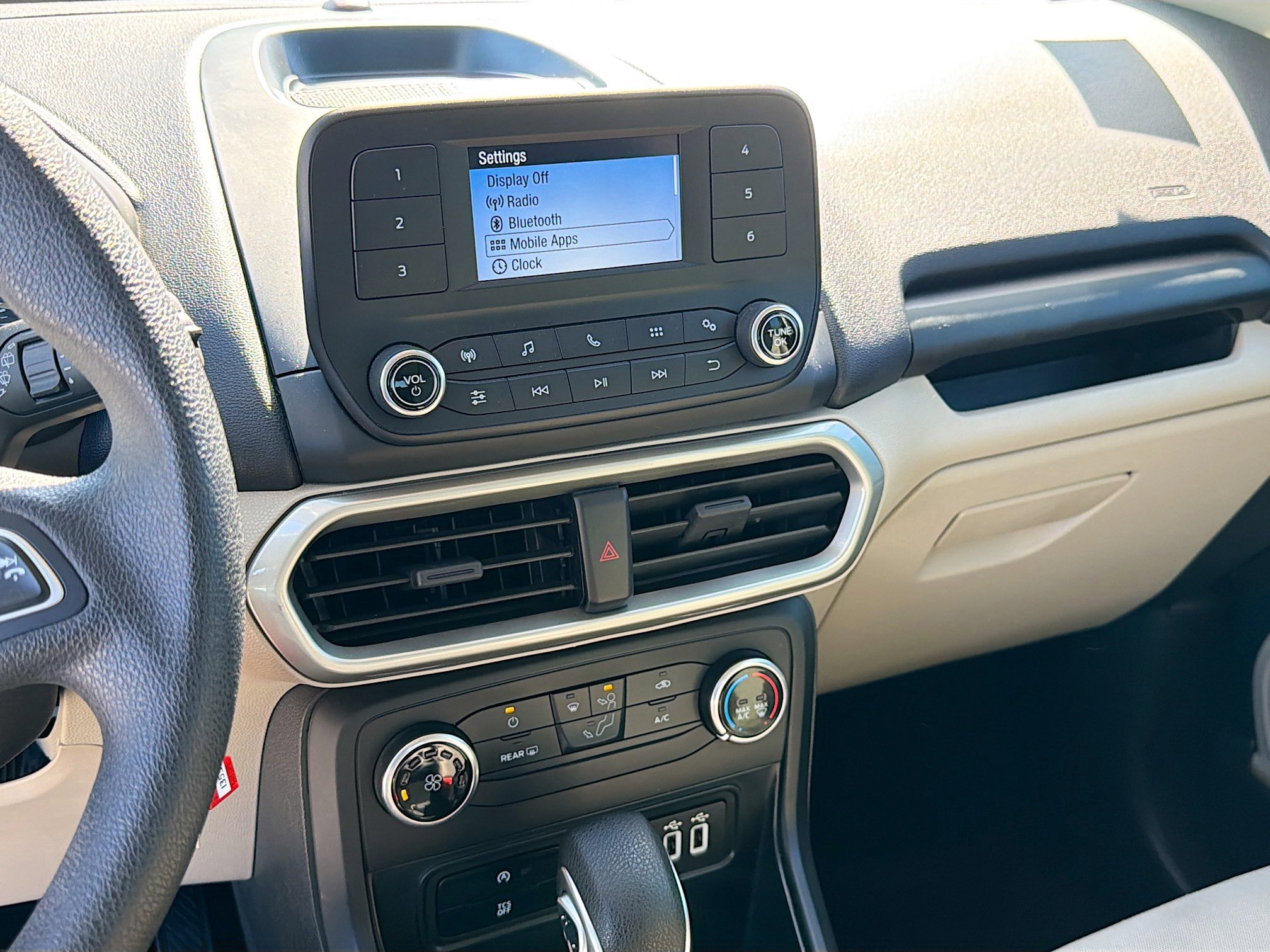 Used 2020 Ford EcoSport S image 26