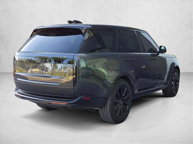 Used 2023 Land Rover Range Rover SE AWD/4WD image 5