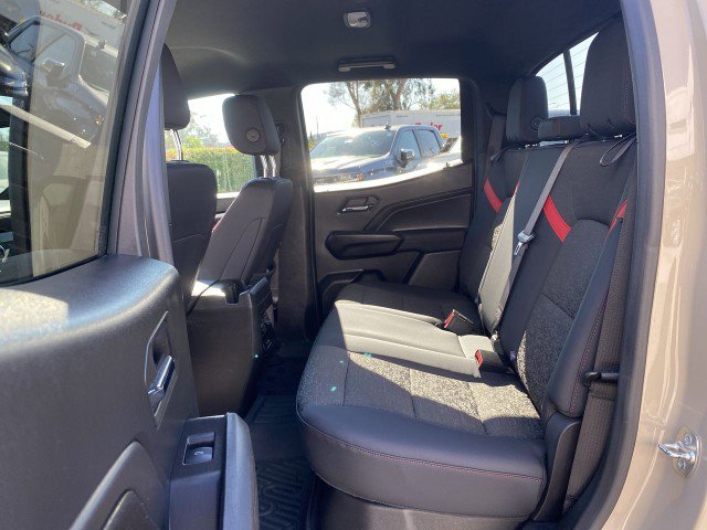 Used 2024 Chevrolet Colorado Z71 w/ Z71 Convenience Package 2 image 25