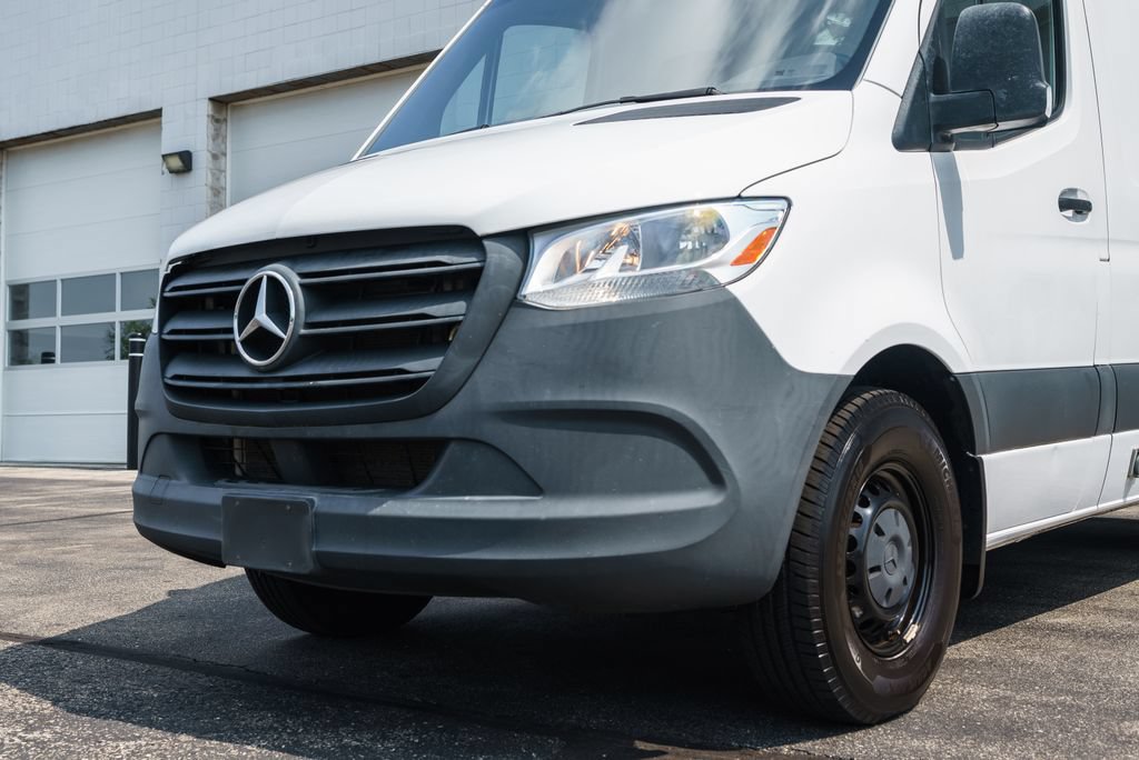 Used 2023 Mercedes-Benz Sprinter 2500 image 10