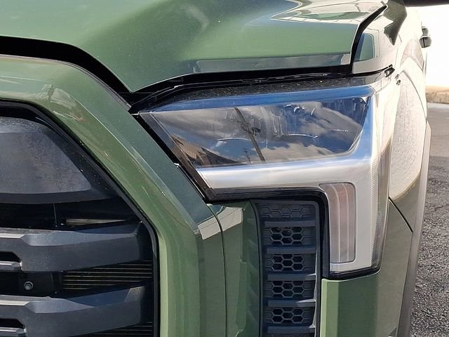 Used 2022 Toyota Tundra SR5 w/ SR5 Premium Package image 10