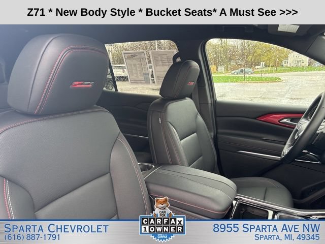 Used 2025 Chevrolet Traverse Z71 AWD/4WD image 21