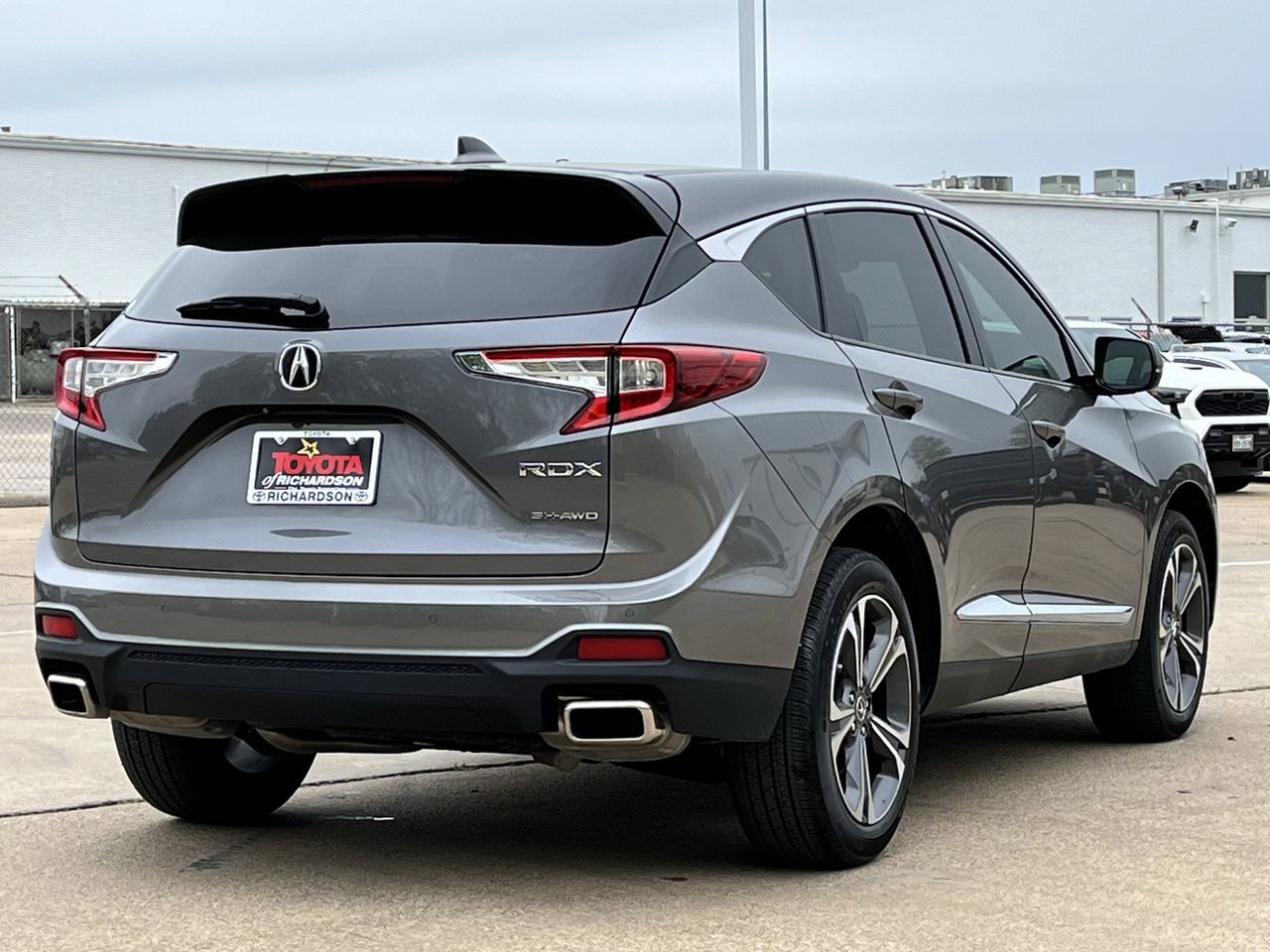 Used 2022 Acura RDX AWD w/ Advance Package image 4