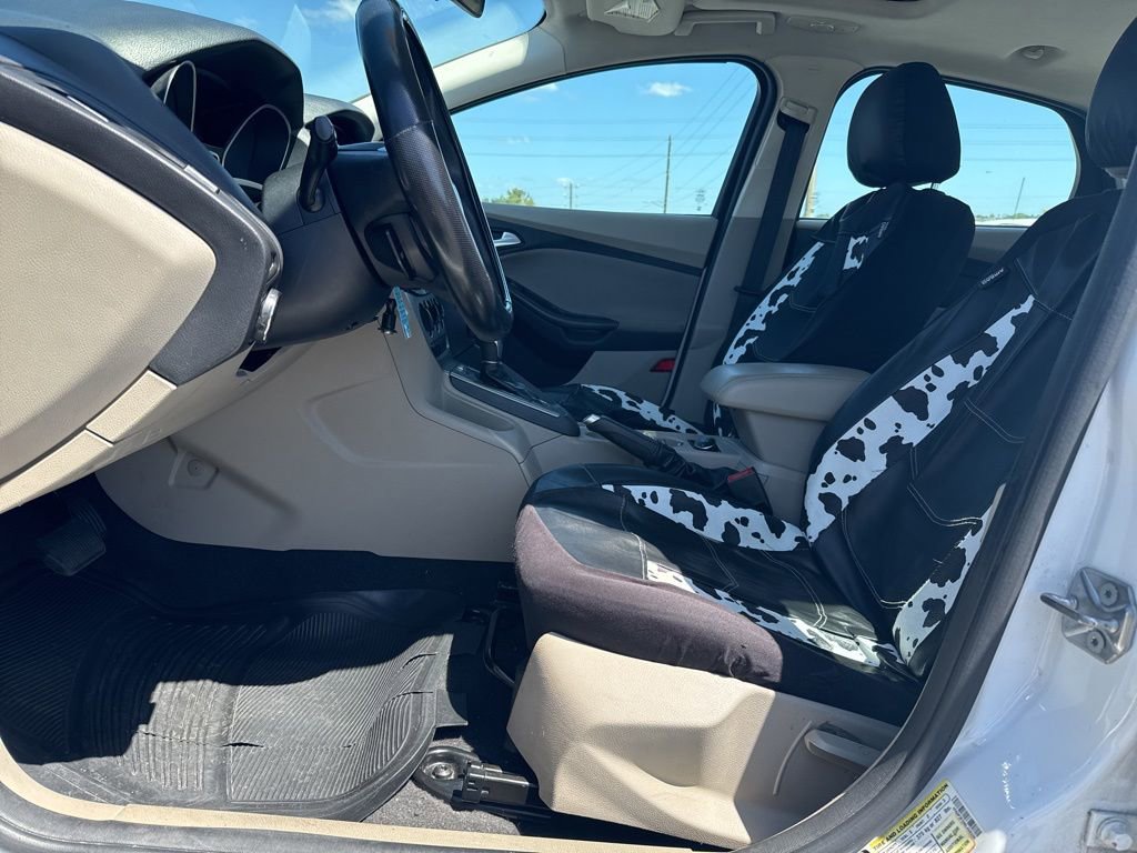 Used 2014 Ford Focus SE image 6