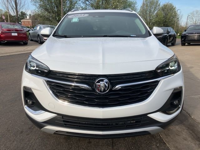 Used 2023 Buick Encore GX Essence w/ Experience Buick Package image 8