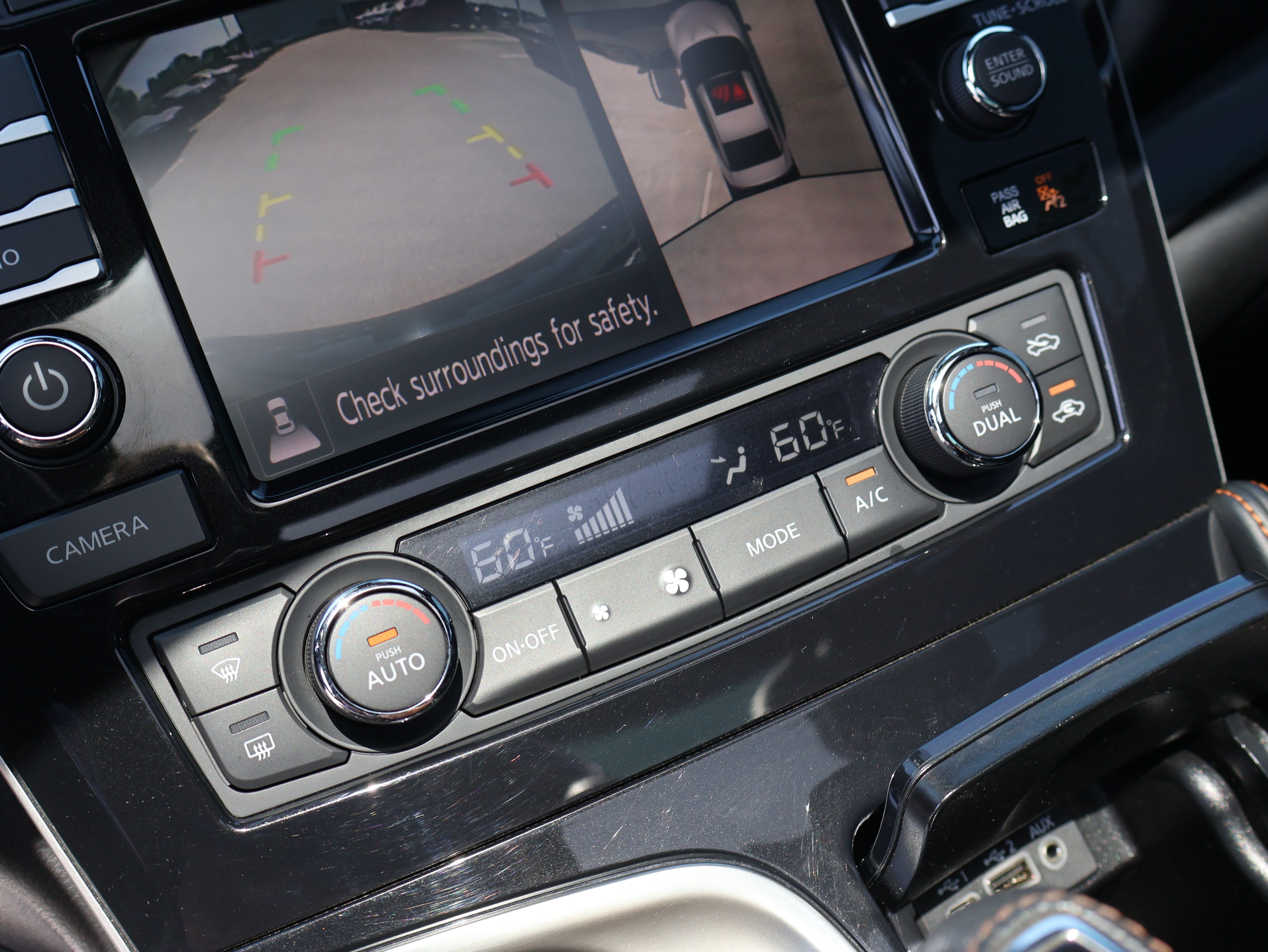 Used 2022 Nissan Maxima SR w/ Sport Mat Group FWD image 31