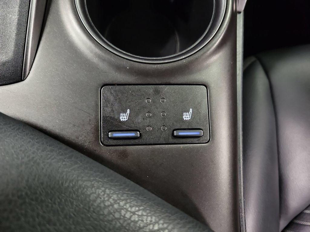 Used 2024 Toyota Camry SE FWD image 16