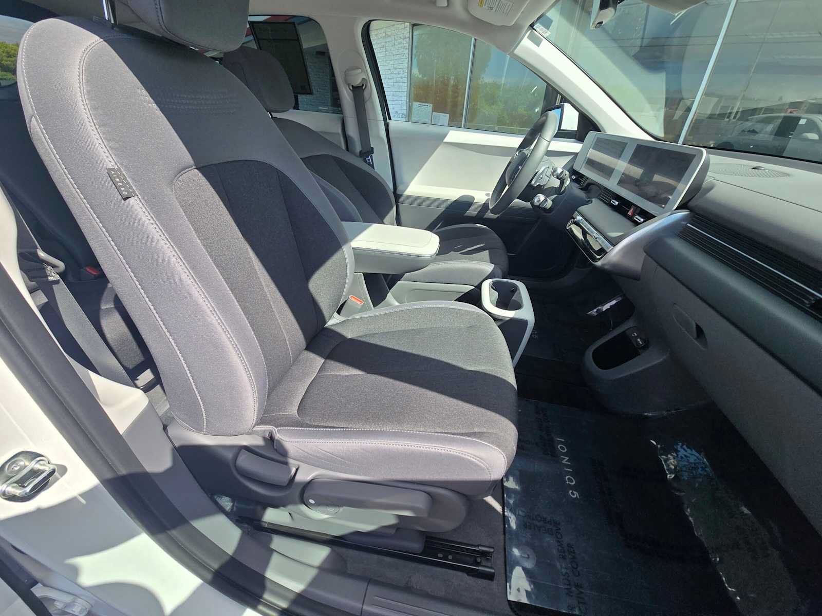 Used 2024 Hyundai Ioniq 5 SEL RWD image 10