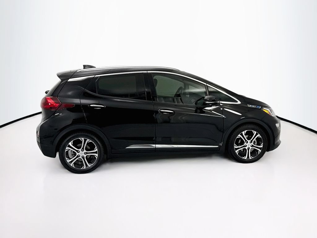 Used 2019 Chevrolet Bolt Premier w/ Infotainment Package FWD image 4
