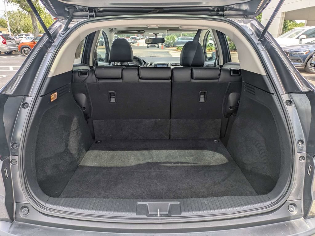 Used 2017 Honda HR-V EX-L image 13