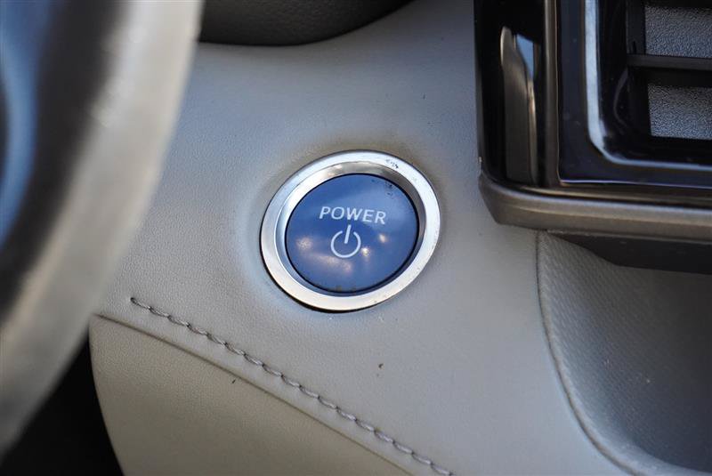 Used 2020 Toyota Highlander XLE AWD/4WD image 67