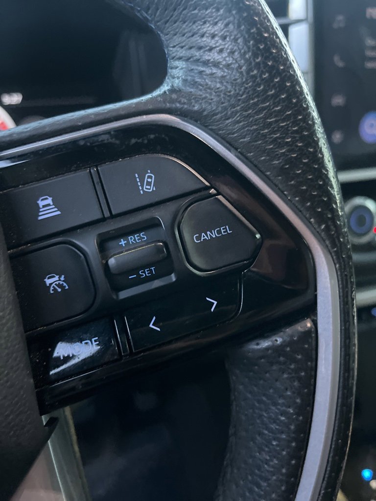 Used 2023 Toyota Tundra Platinum image 6