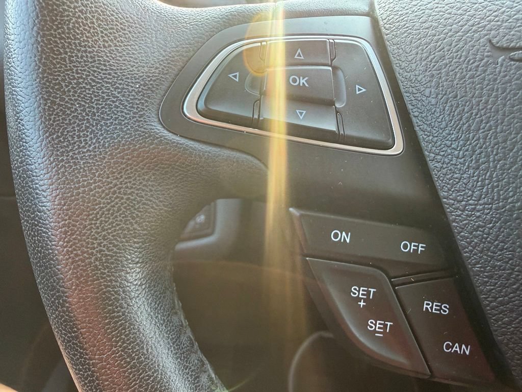 Used 2019 Ford Escape SEL AWD/4WD image 18