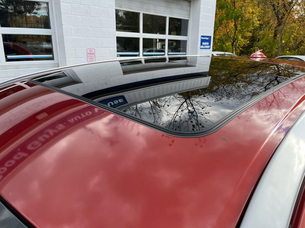 Used 2016 Volvo XC60 T6 w/ Proximity Package image 29