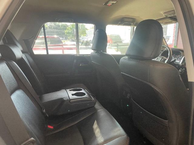 Used 2021 Toyota 4Runner Venture image 25