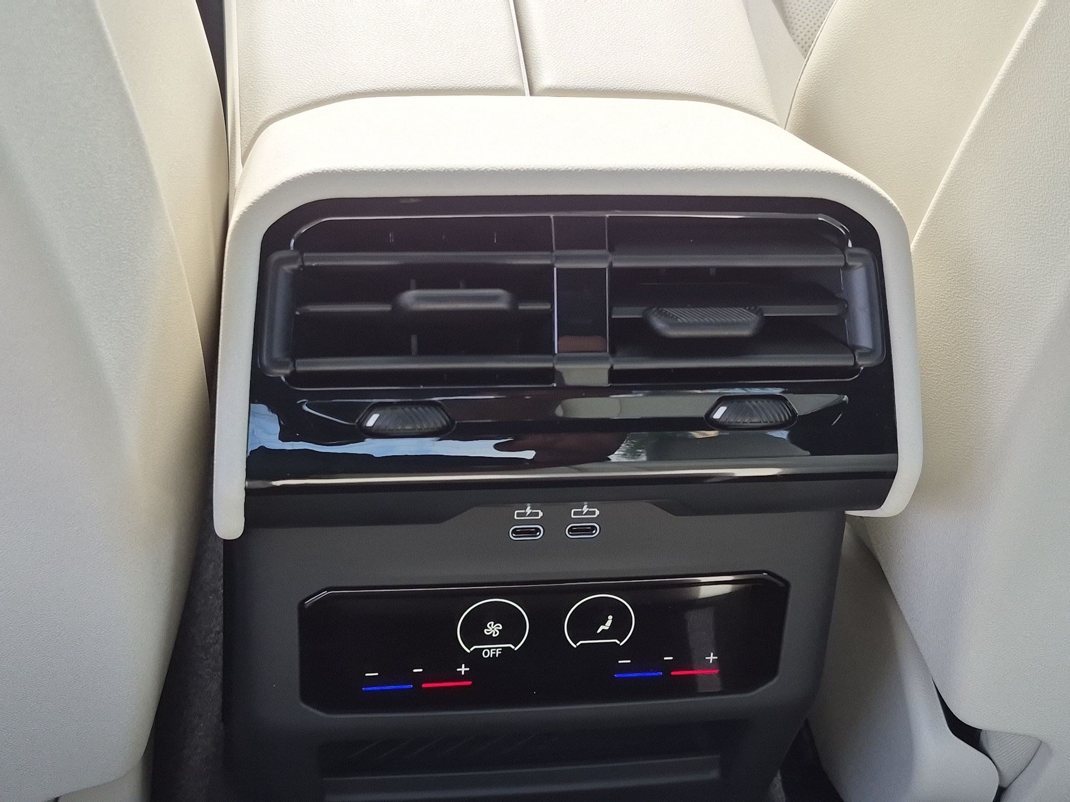 New 2027 BMW 530i w/ M Sport Package RWD image 28