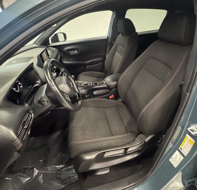 Used 2023 Honda HR-V Sport image 12