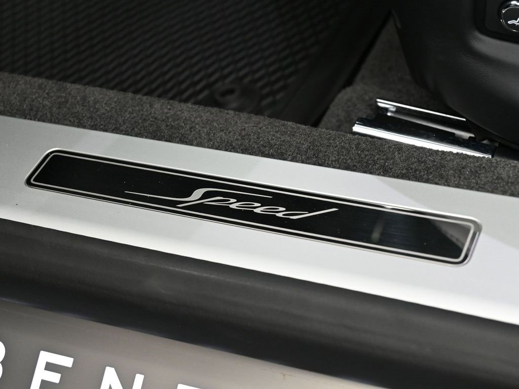 Certified 2024 Bentley Flying Spur W12 image 17