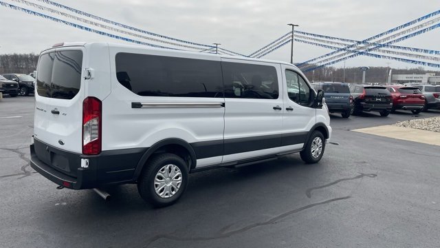 Used 2023 Ford Transit 350 XLT image 6