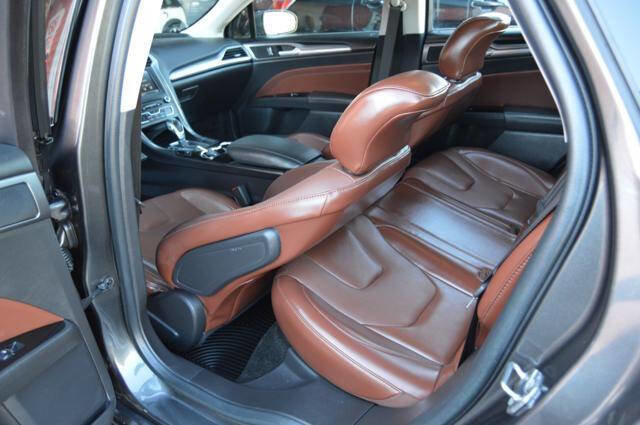 Used 2016 Ford Fusion SE w/ Equipment Group 202A image 43