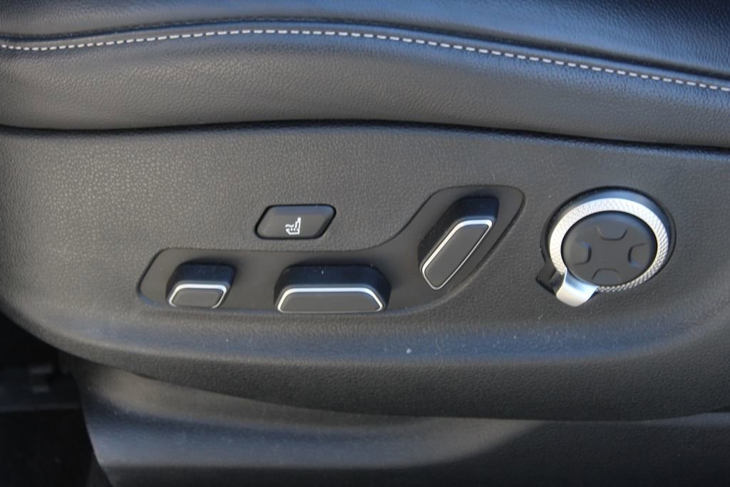 Used 2023 Genesis GV80 2.5T w/ Prestige 20" Package image 15