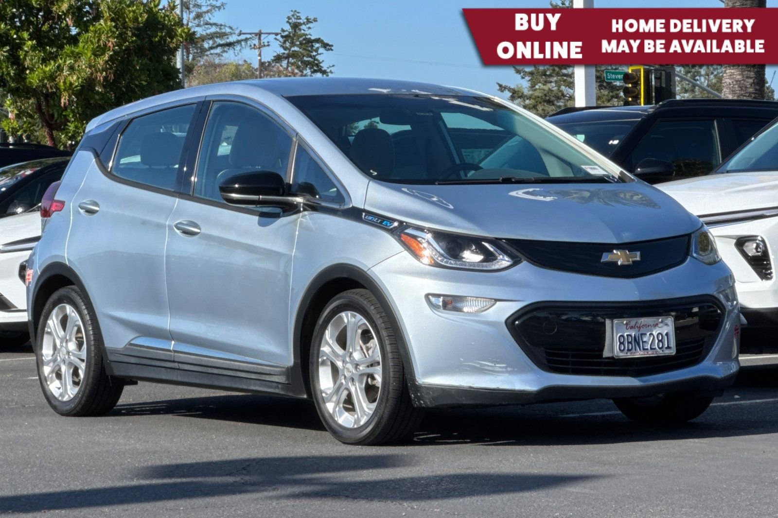 Used 2017 Chevrolet Bolt LT FWD image 1