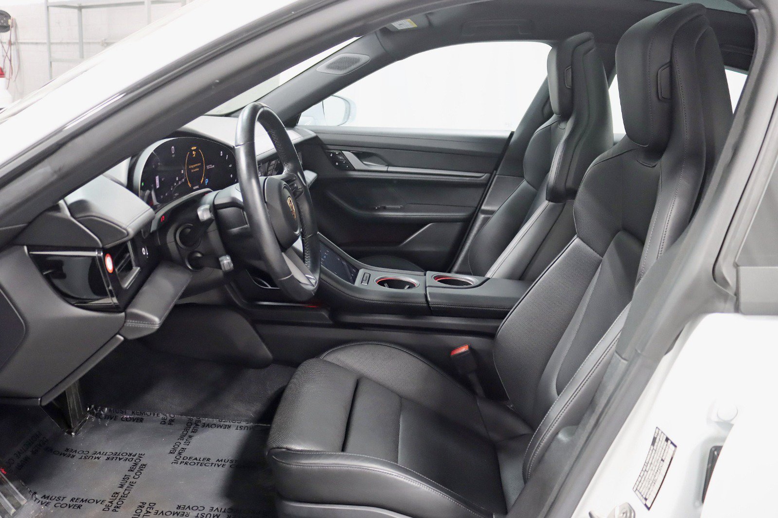 Used 2021 Porsche Taycan 4S AWD/4WD image 30