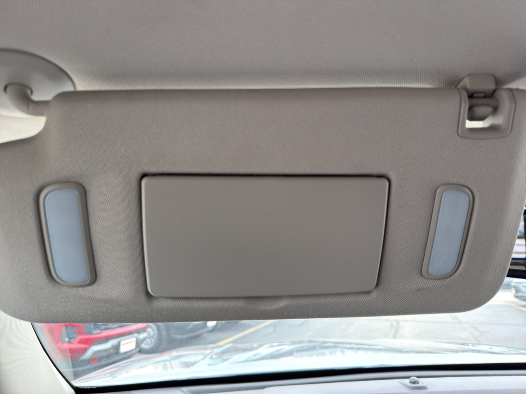 Used 2020 Chevrolet Colorado LT image 25