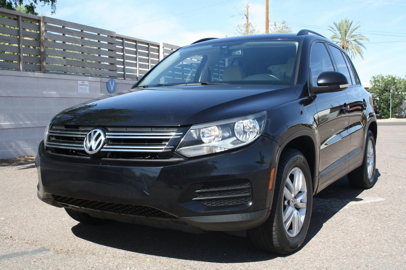 Used 2016 Volkswagen Tiguan S FWD image 23