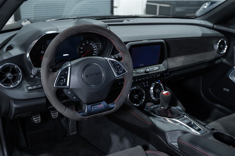 Used 2018 Chevrolet Camaro ZL1 RWD image 47