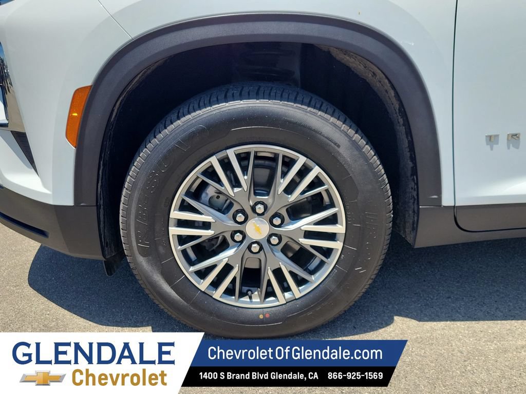 Certified 2024 Chevrolet Traverse LT AWD/4WD image 18
