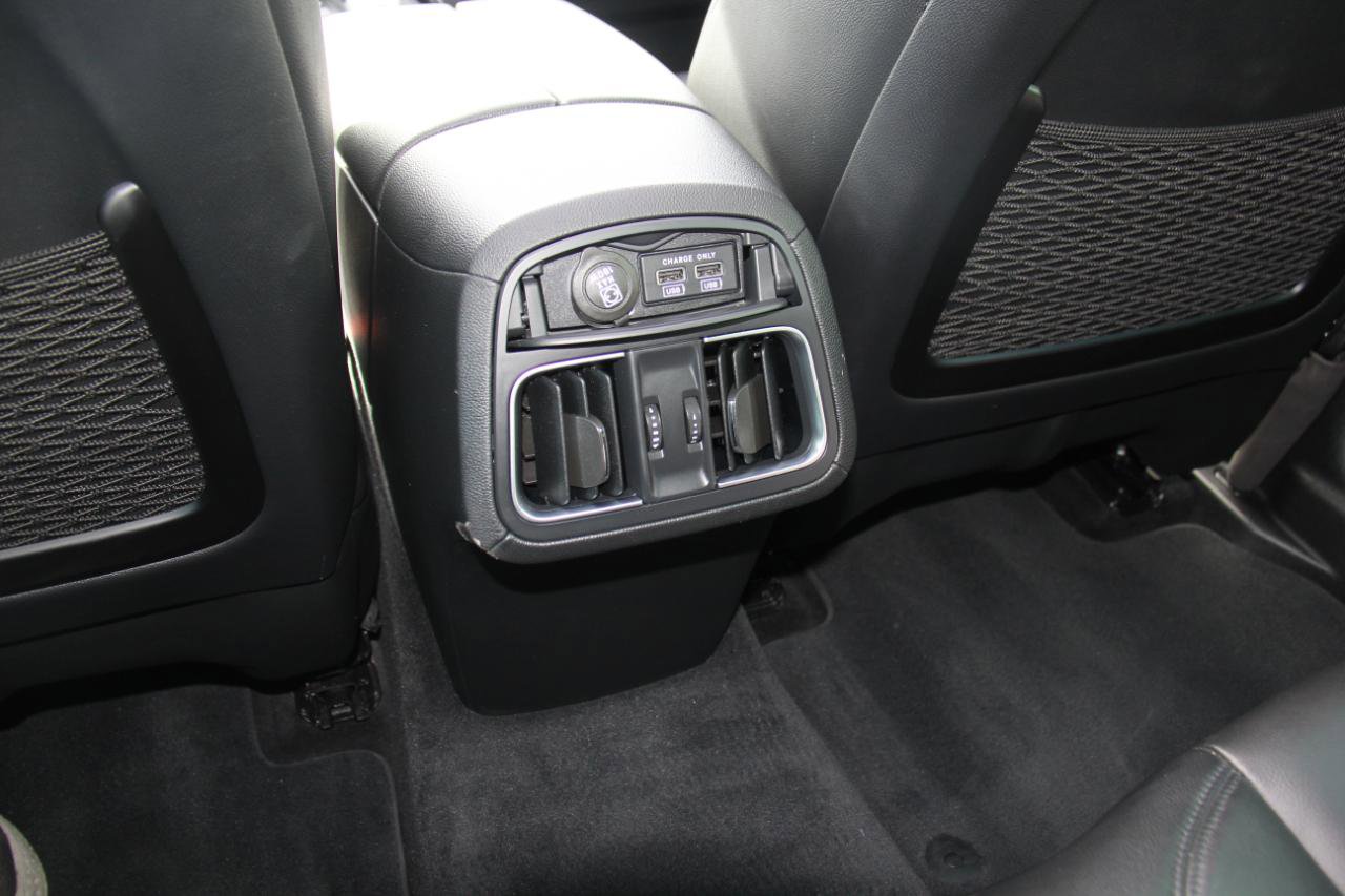 Used 2020 Maserati Levante S image 20