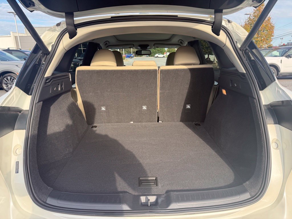 Used 2021 INFINITI QX50 Sensory w/ Cargo Package AWD/4WD image 25