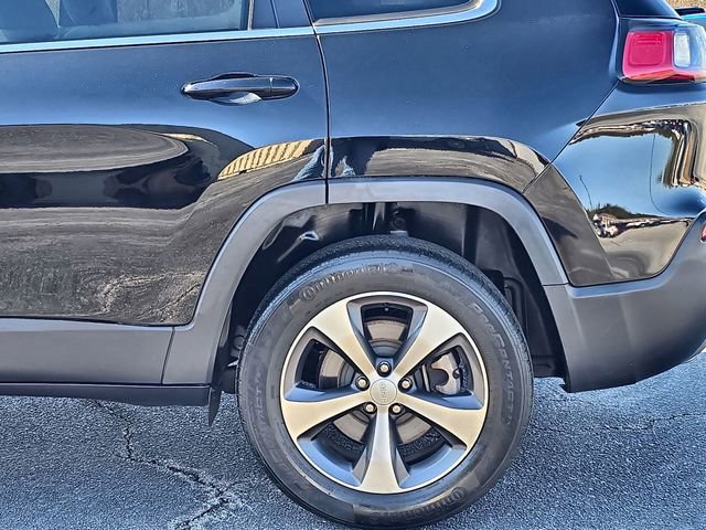 Used 2022 Jeep Cherokee Limited image 12