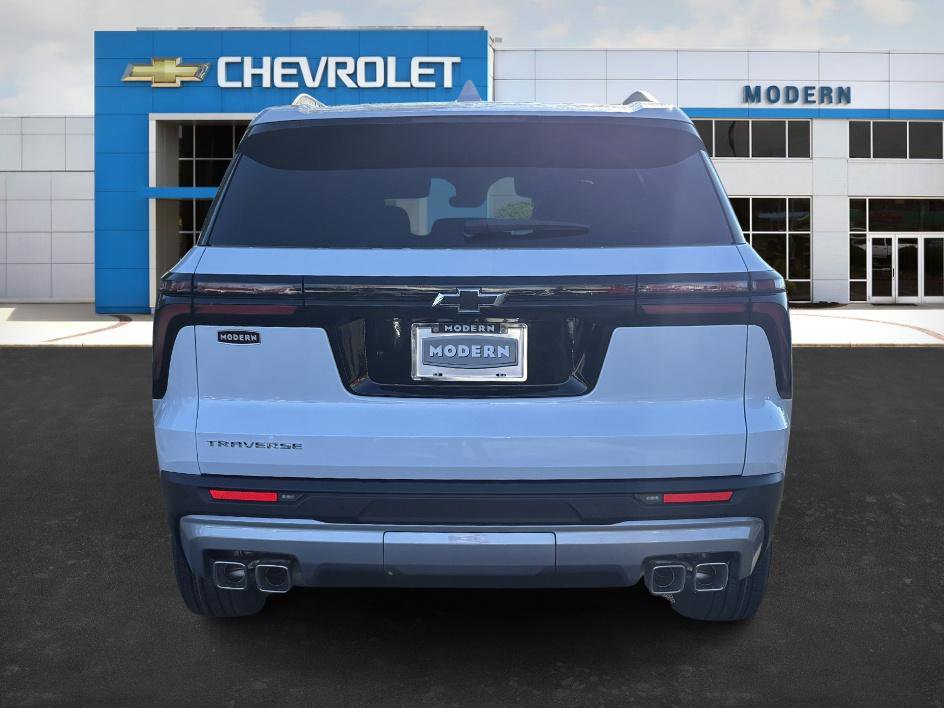 New 2026 Chevrolet Traverse LT image 4